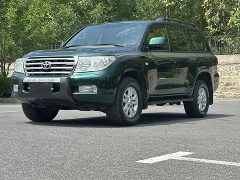 Toyota 兰德酷路泽 2010