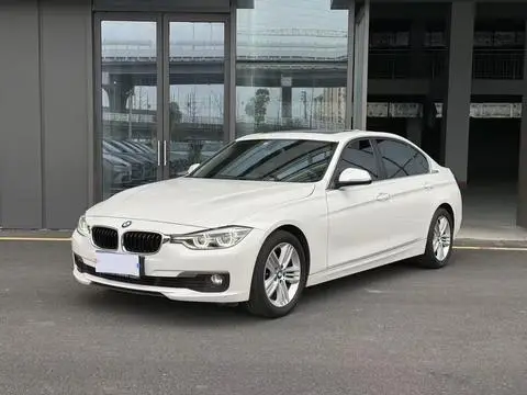 BMW 3 Series 2017 — фото 1