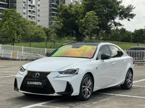 Lexus IS 2017