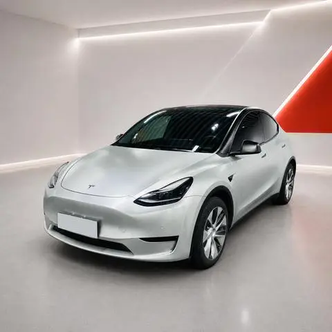 Tesla Model Y 2022 — фото 1