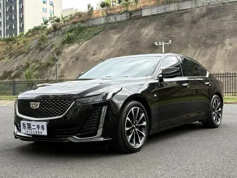 Cadillac CT5 2022 — фото 1