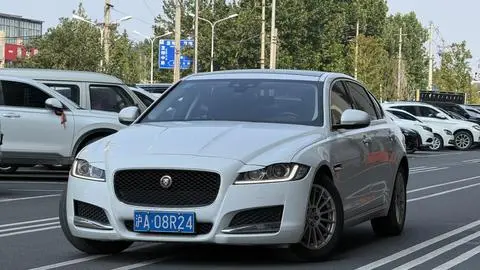 Jaguar XFL 2017