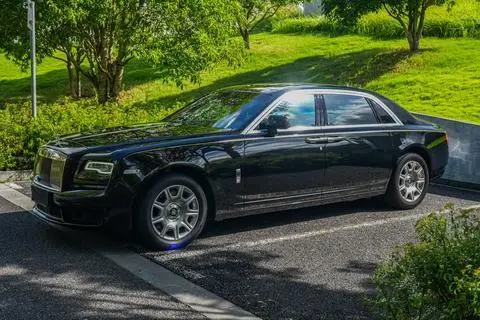Rolls Royce 古思特 2018 — фото 1