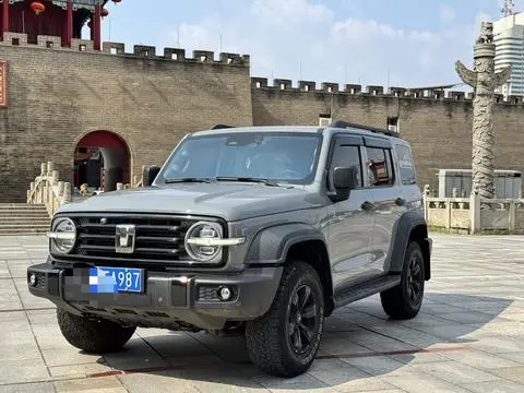 TANK 300 2021
