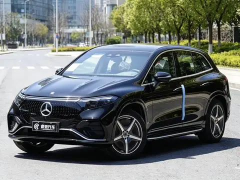 Mercedes-Benz EQS SUV 2025