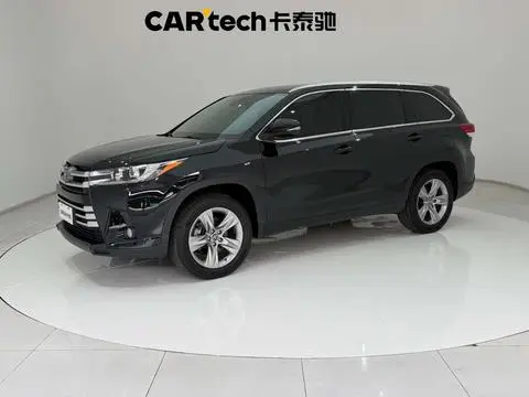 Toyota Highlander 2021