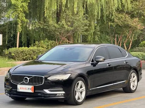 Volvo S90 2019
