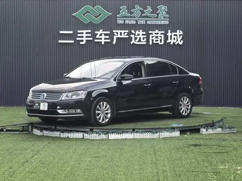 Volkswagen Magotan 2013