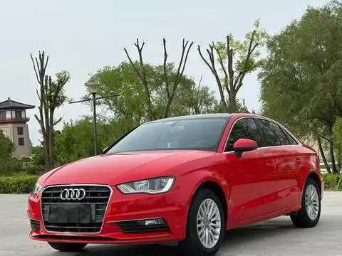 Audi A3 2014 — фото 1