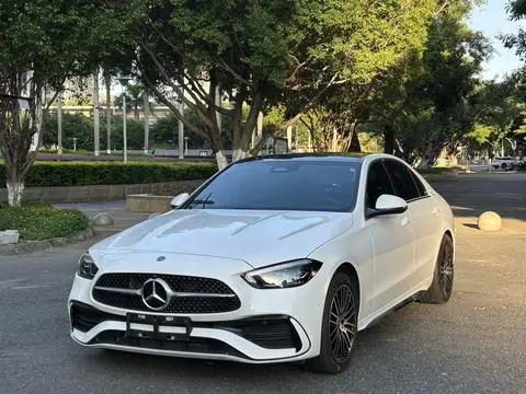 Mercedes-Benz C-Class 2024