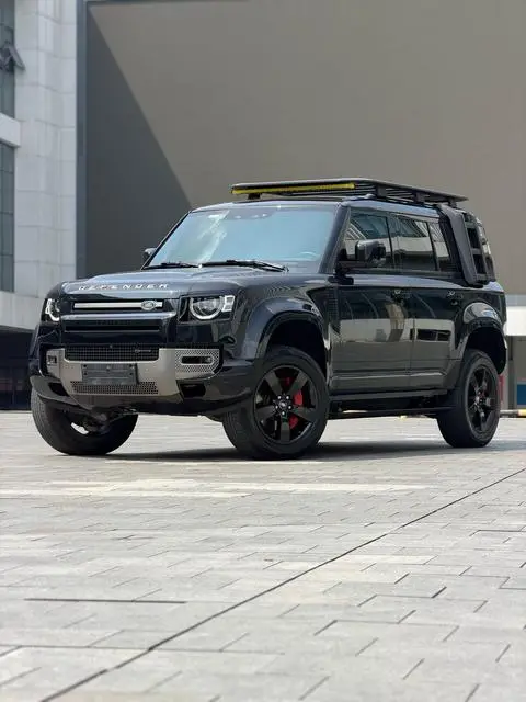 Land Rover 卫士 2023