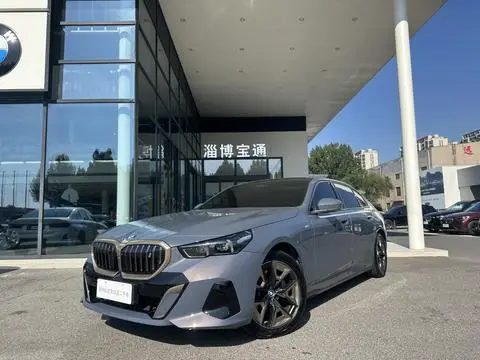 BMW i5 2024