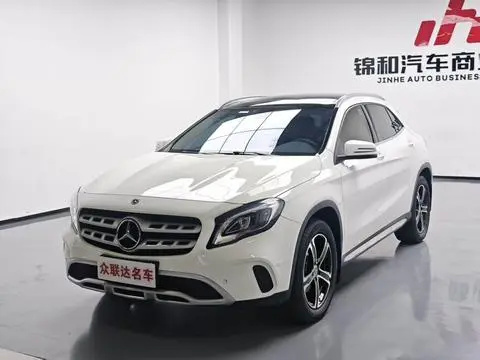 Mercedes-Benz GLA 2018 — фото 1