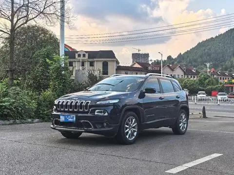 Jeep 自由光 2016