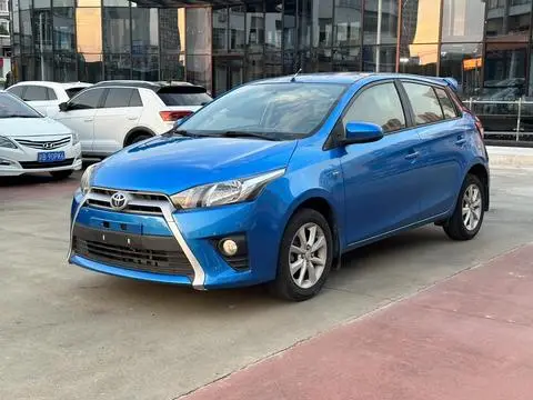 Toyota YARIS L 2014