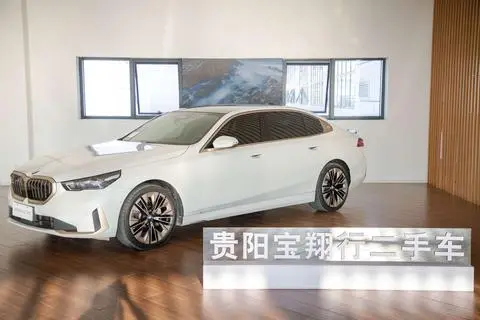 BMW 5 Series 2024