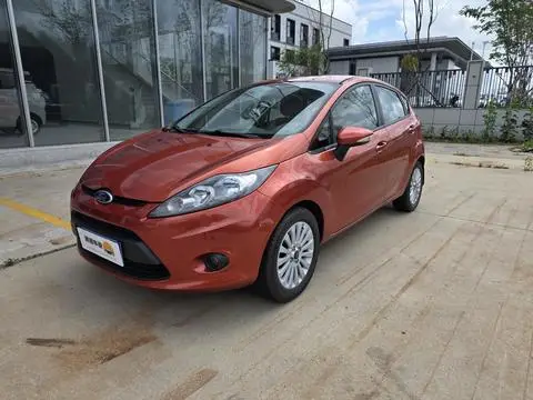 Ford 嘉年华 2011