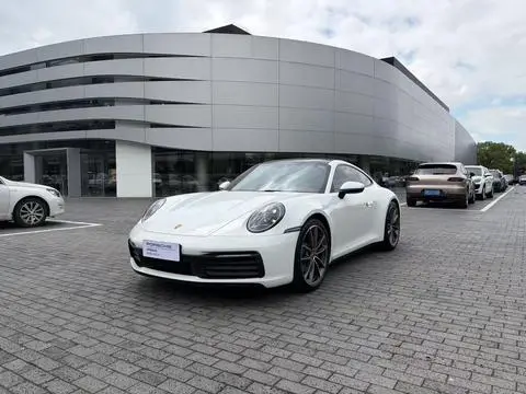 Porsche 911 2023