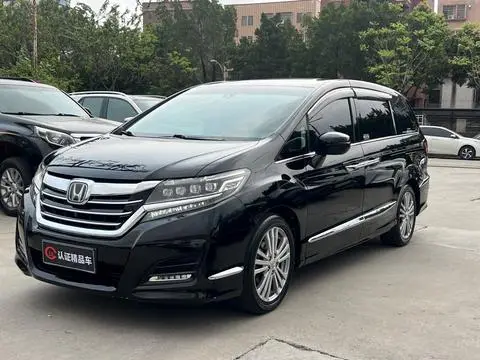 Honda 艾力绅 2016