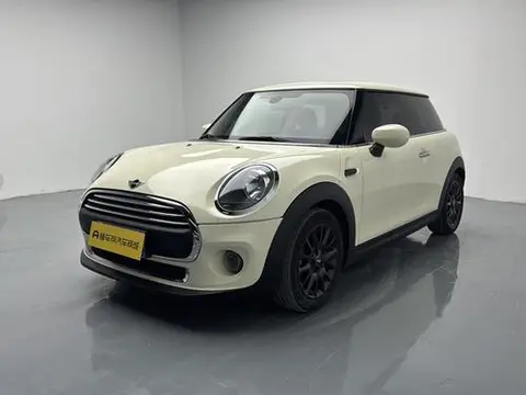 MINI MINI 2020