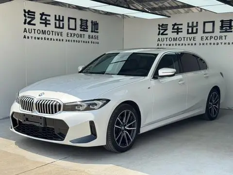 BMW 3 Series 2023 — фото 1