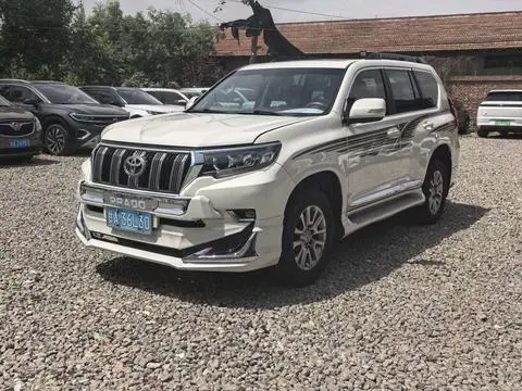 Toyota Prado 2018 — фото 1