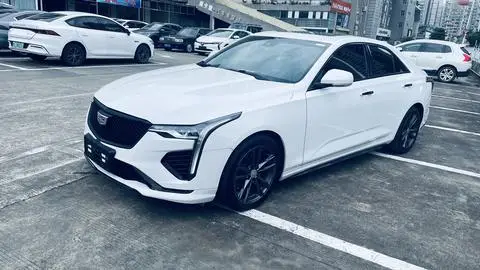 Cadillac CT4 2021