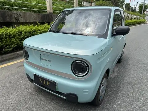 Geely 熊猫 2023