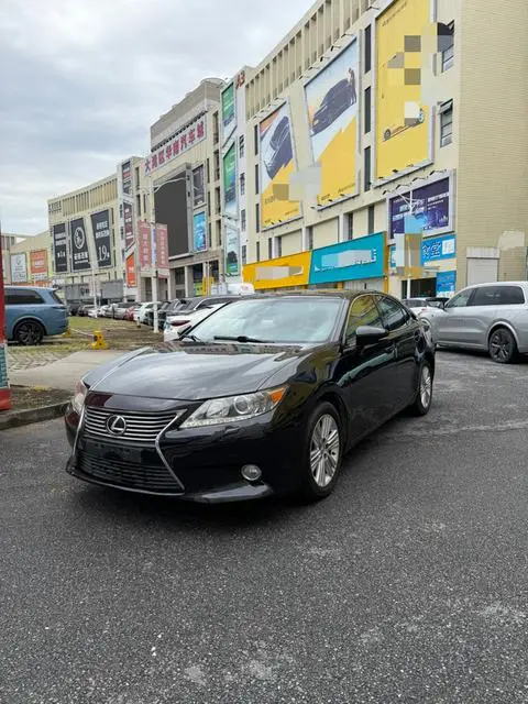 Lexus ES 2013