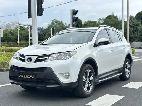 Toyota RAV4 2015