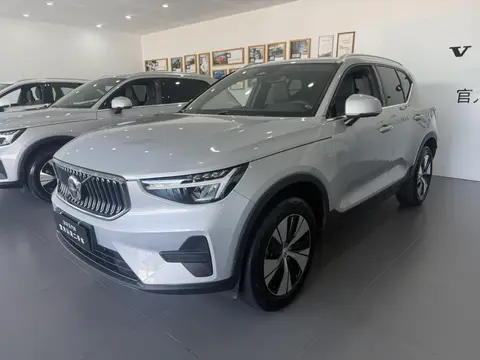 Volvo XC40 2024