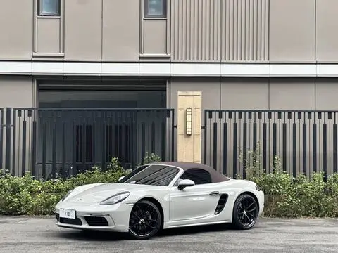 Porsche 718 2022