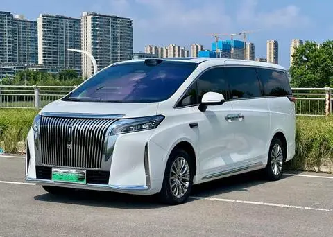 Wey 高山 PHEV 2025