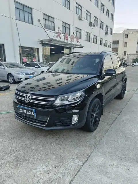 Volkswagen Tiguan 2016 — фото 1