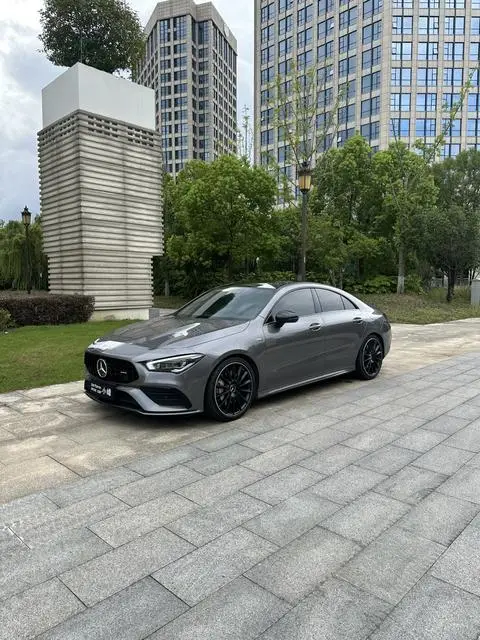 Mercedes-Benz CLA AMG 2021