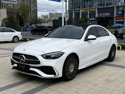 Mercedes-Benz C-Class 2025