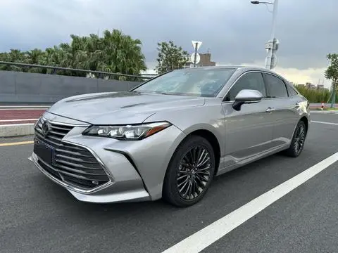 Toyota 亚洲龙 2019