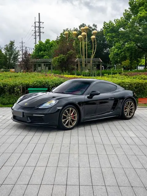 Porsche 718 2020