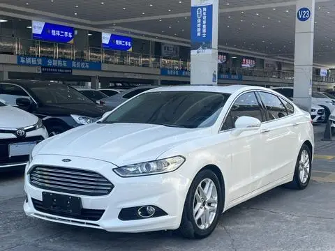 Ford 蒙迪欧 2013