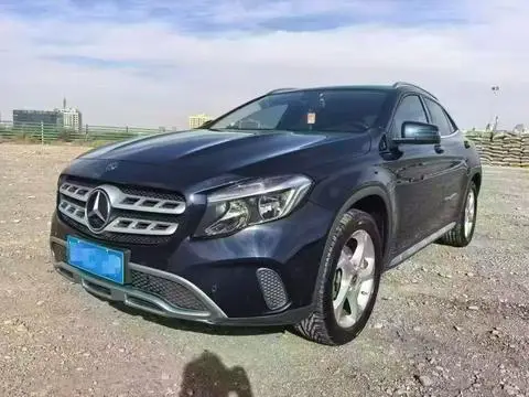Mercedes-Benz GLA 2017 — фото 1