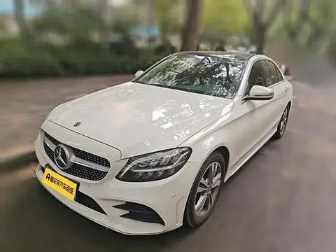 Mercedes-Benz C-Class 2021