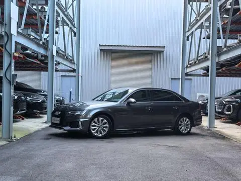 Audi A4L 2019