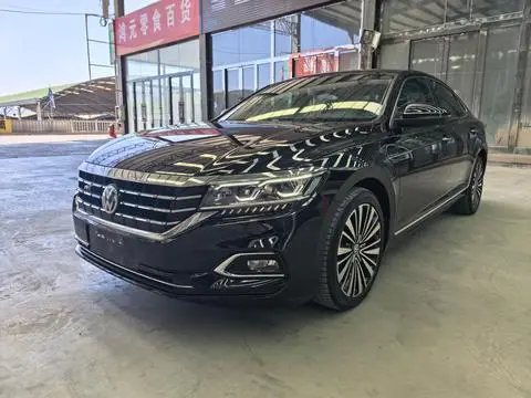 Volkswagen Passat 2019 — фото 1
