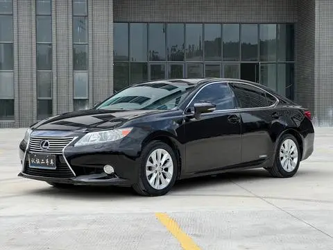 Lexus ES 2013