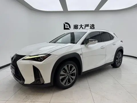 Lexus UX 2019