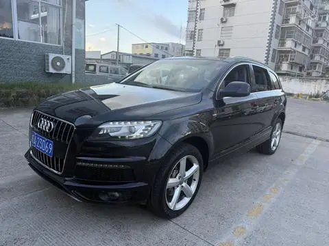 Audi Q7 2013