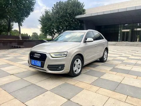 Audi Q3 2015 — фото 1