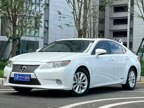 Lexus ES 2013