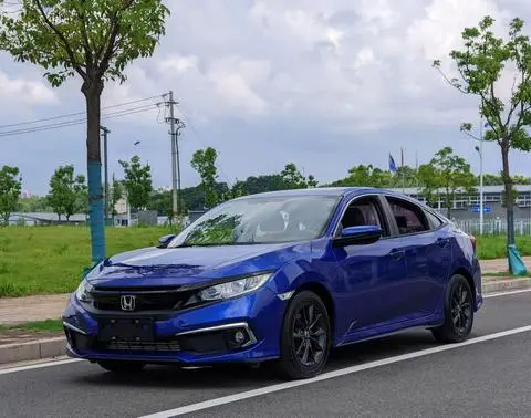 Honda Civic 2019 — фото 1