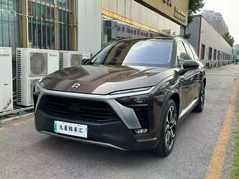 NIO ES8 2020
